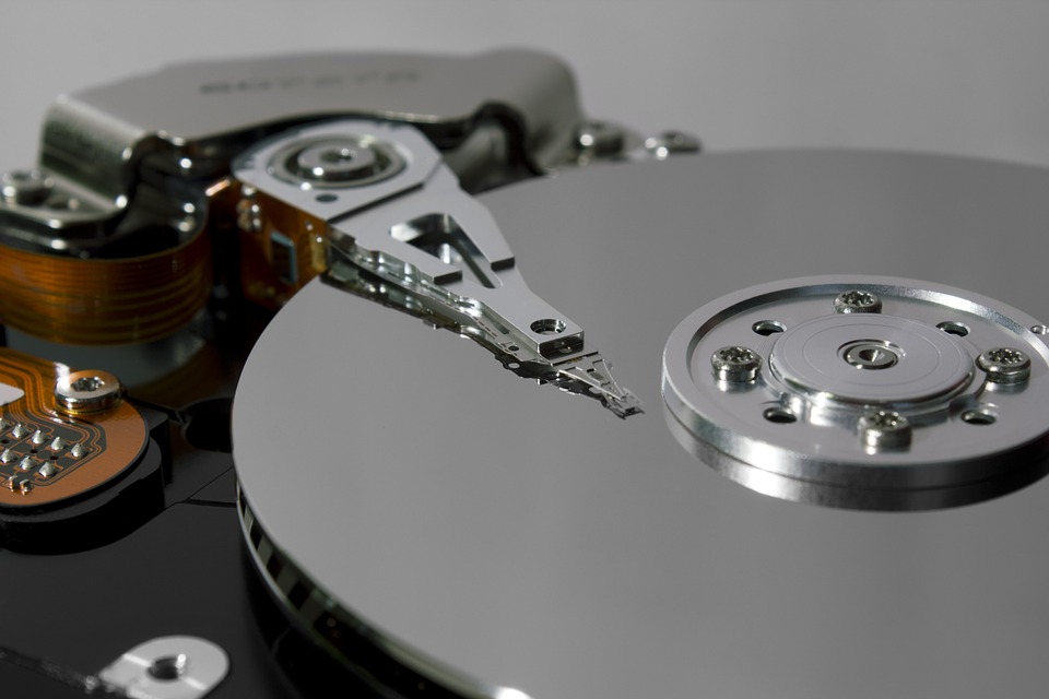 Hard Disk Nedir, Nasıl Üretilir